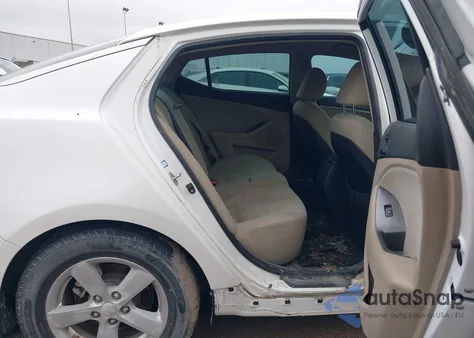 2014 Kia Optima Lx z USA, uszkodzony, nr VIN KNAGM4A73E5510937